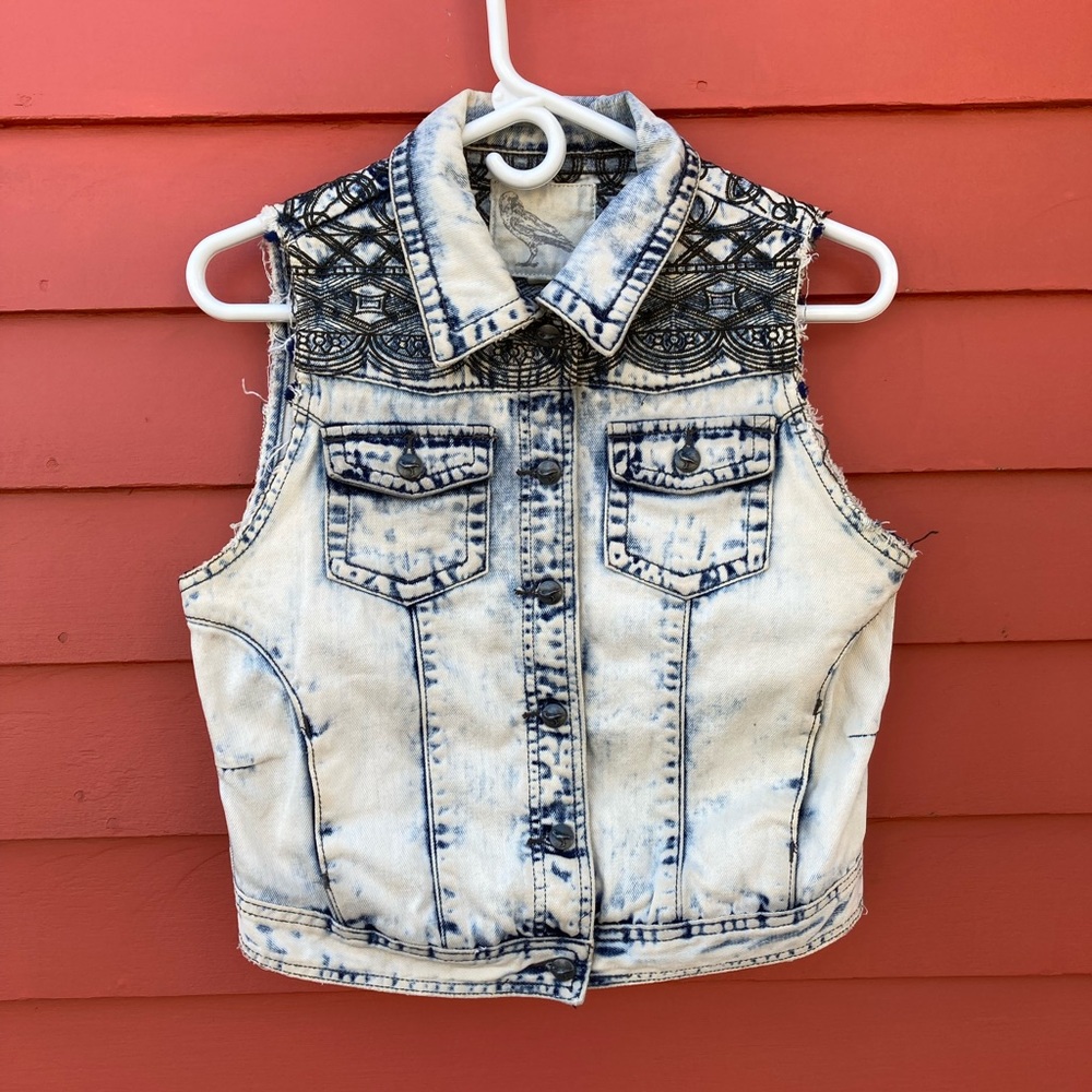 White Crow Denim Vest Women's Size Small Light Blue Acid Washed Rocker (EXC)